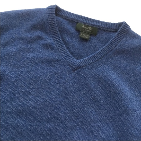 Fantastic Marshall Field’s Cashmere Sweater - Picture 5 of 7